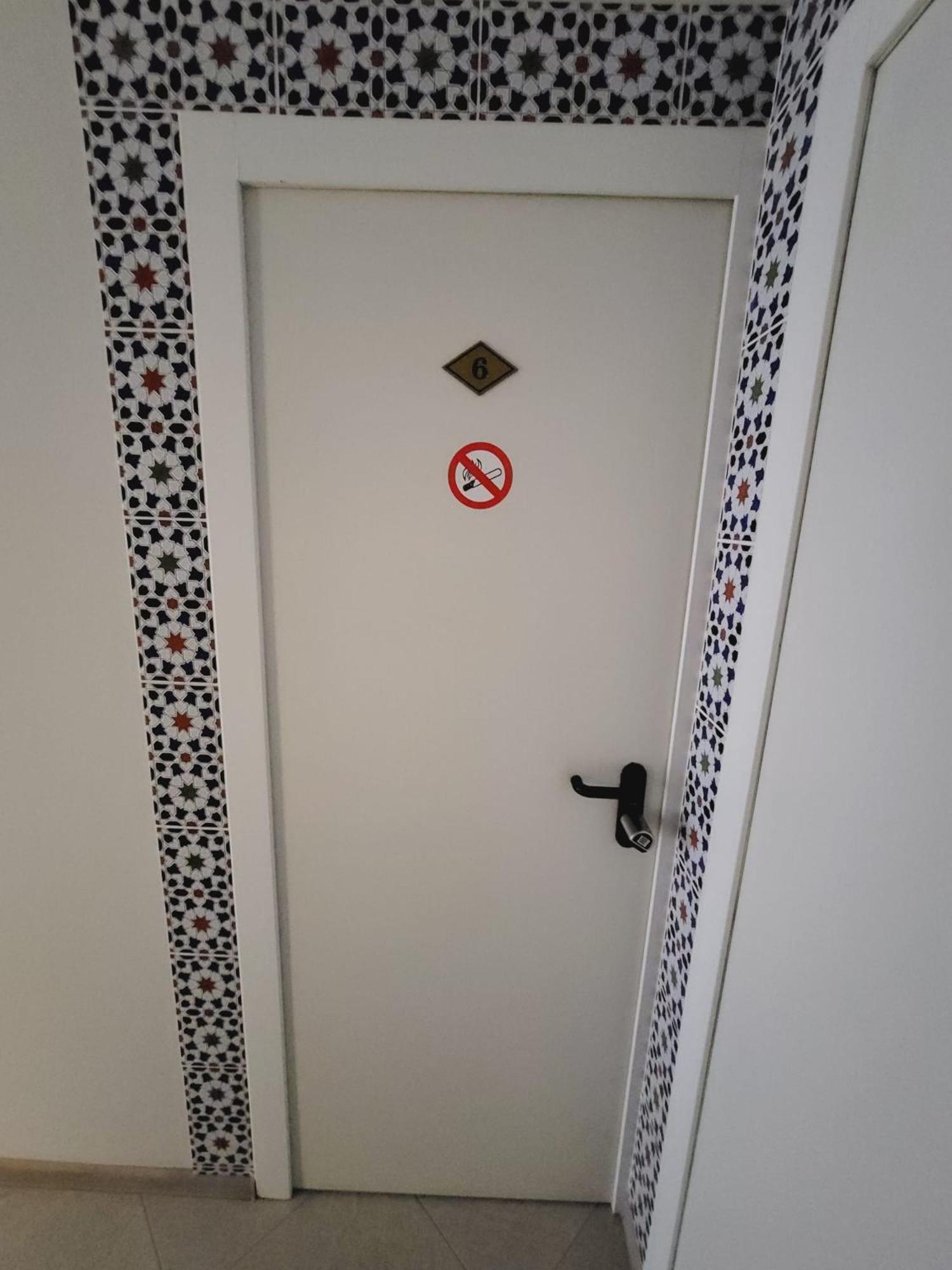 Mini-Hotel Casa De La Luz Alicante Eksteriør bilde